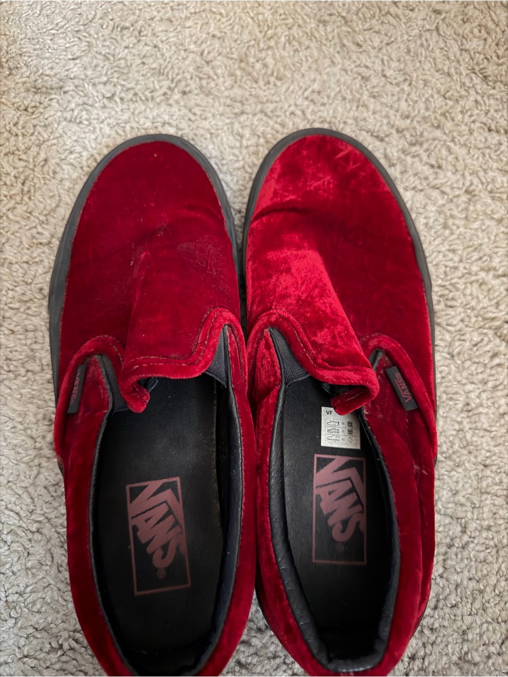 Vans - Picture 2 of 4